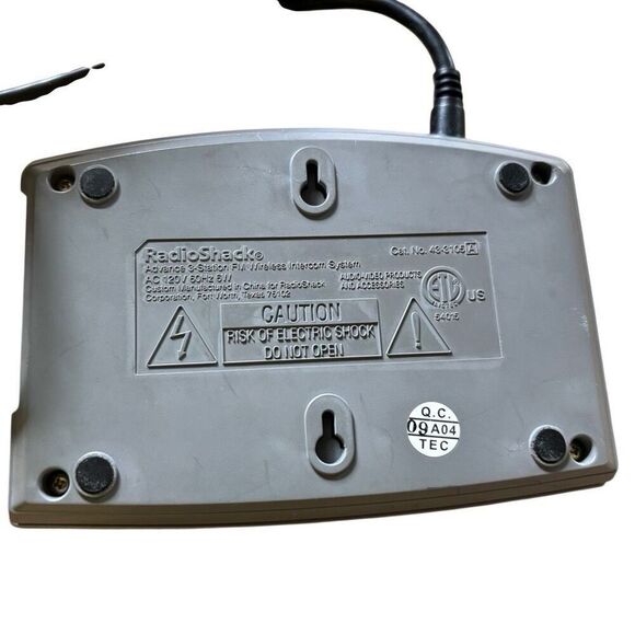 Radio Shack FM Wireless 3-Channel Intercom Model 43-3105A *Read* - Picture 4 of 5
